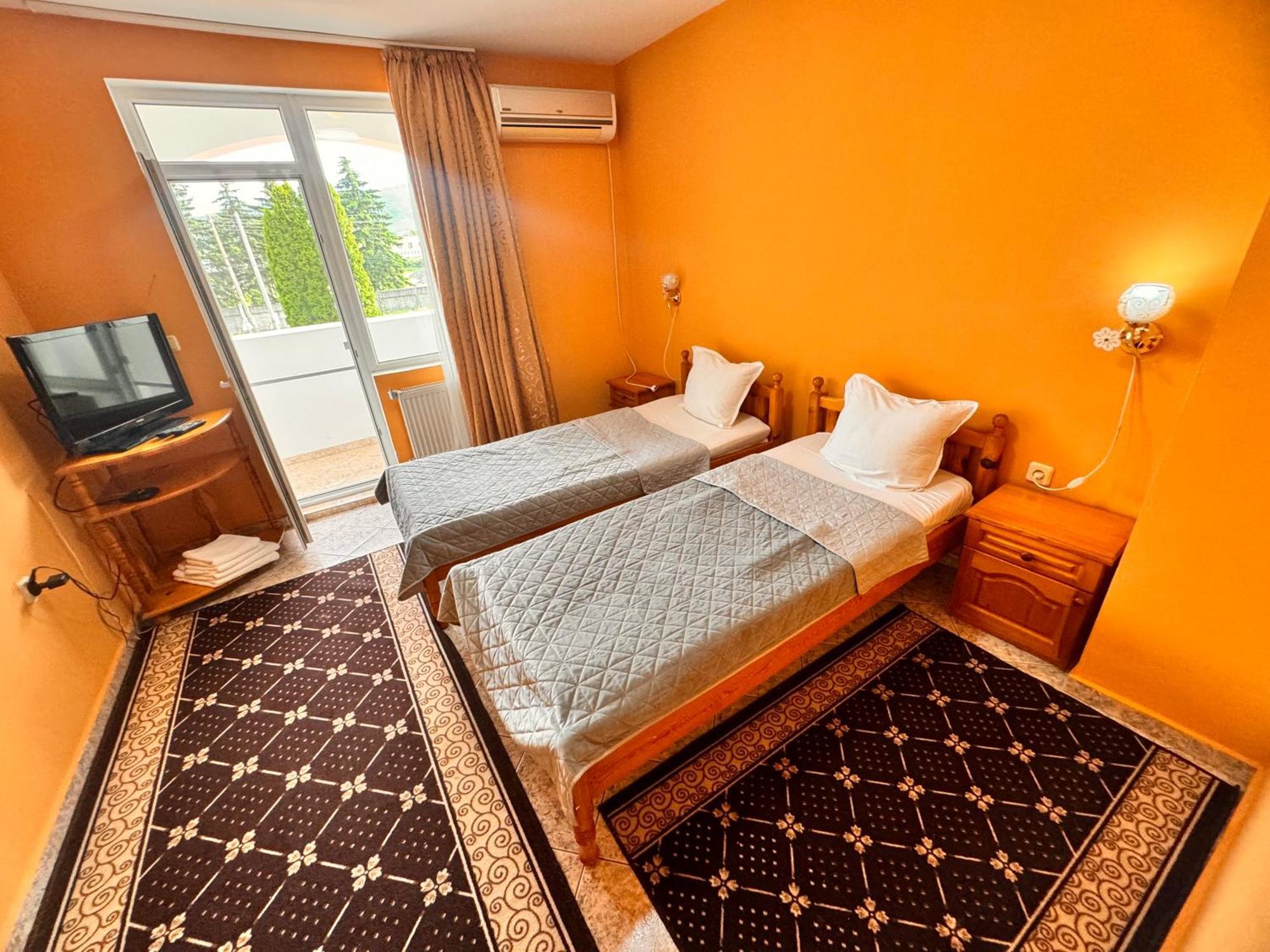 Motel International เบอร์โควิทซา ภายนอก รูปภาพ