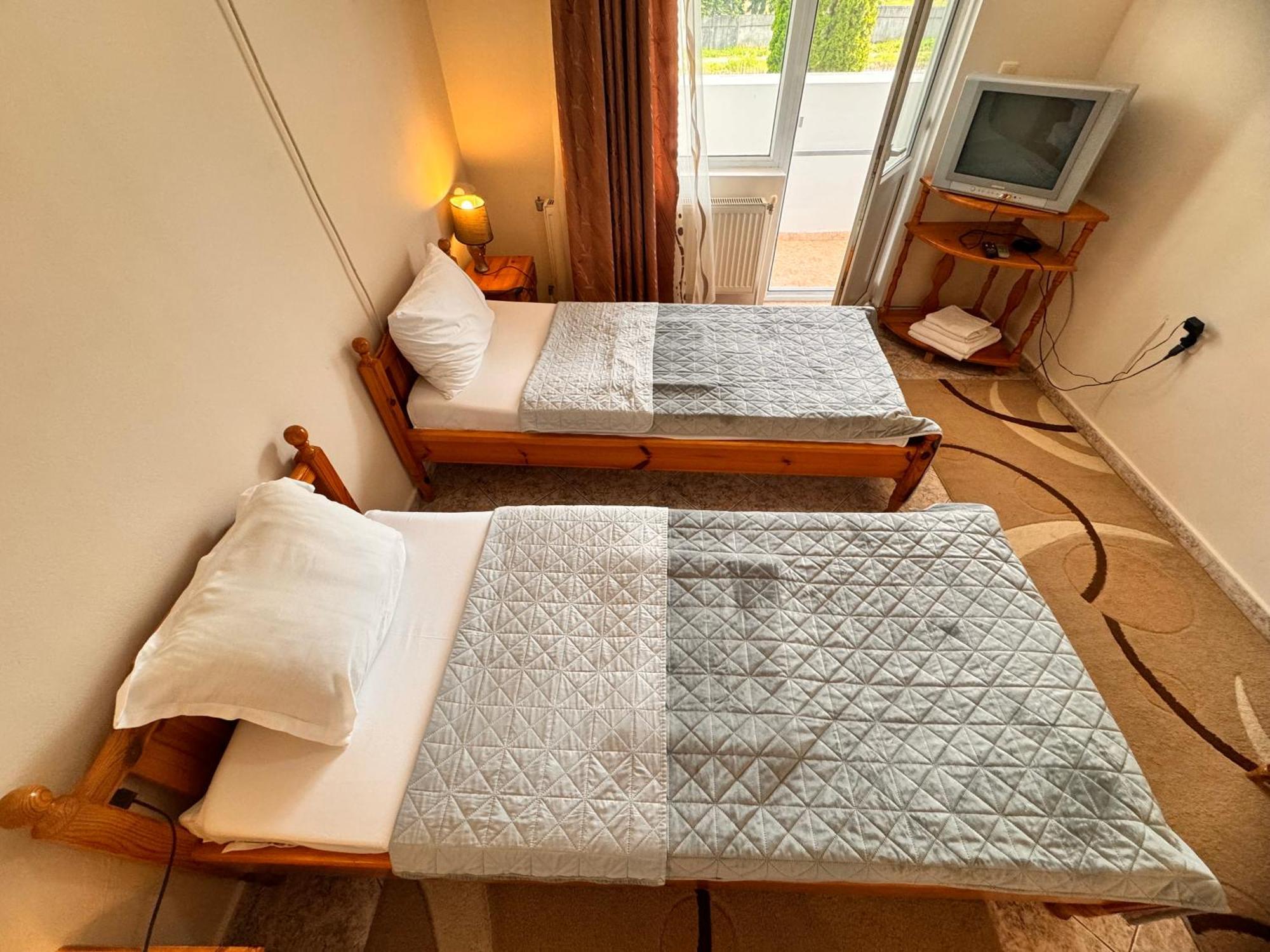 Motel International เบอร์โควิทซา ภายนอก รูปภาพ